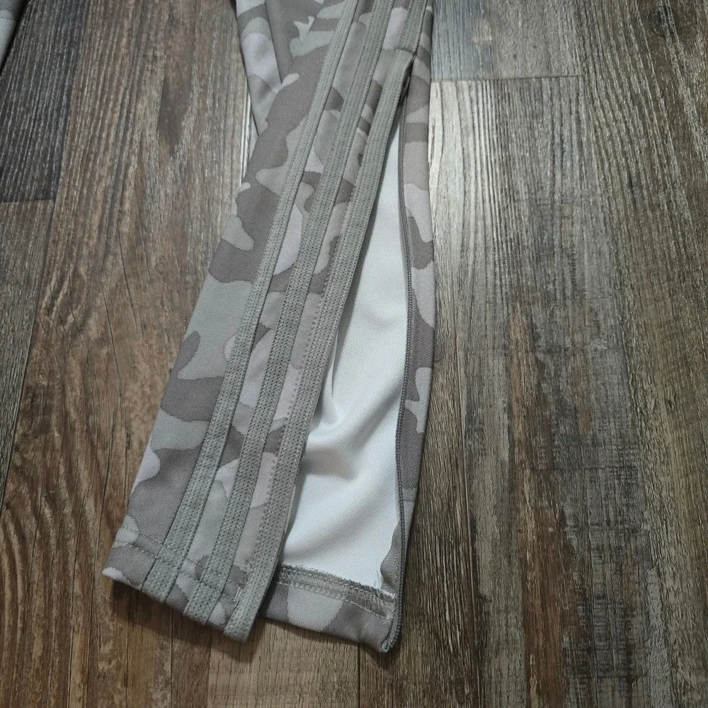 Adidas Aeroready Camo Men XL Tapered Zip Pickets Grey White Camouflage Jogger
